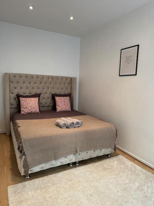 Charmant Appartement Au Moulin Rouge パリ エクステリア 写真